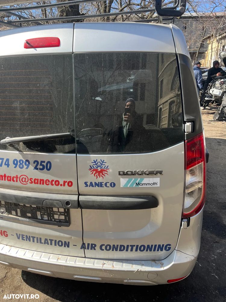 Usa dreapta spate batanta Dacia Dokker gri 2012-2022 model cu geam - 11