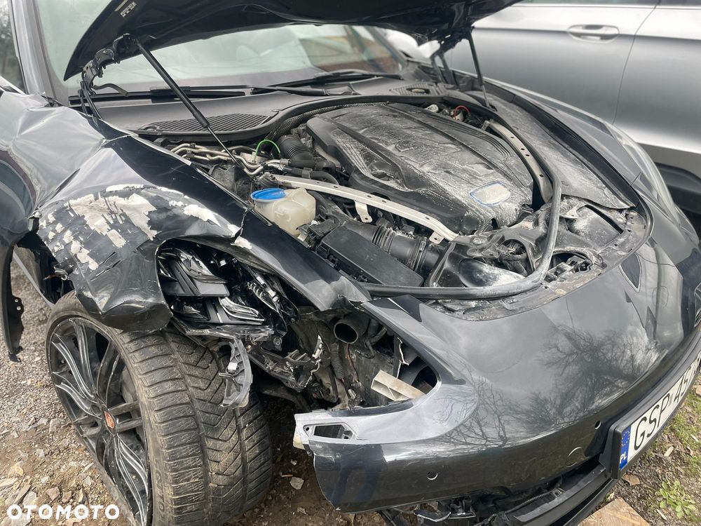 Porsche Panamera - 7