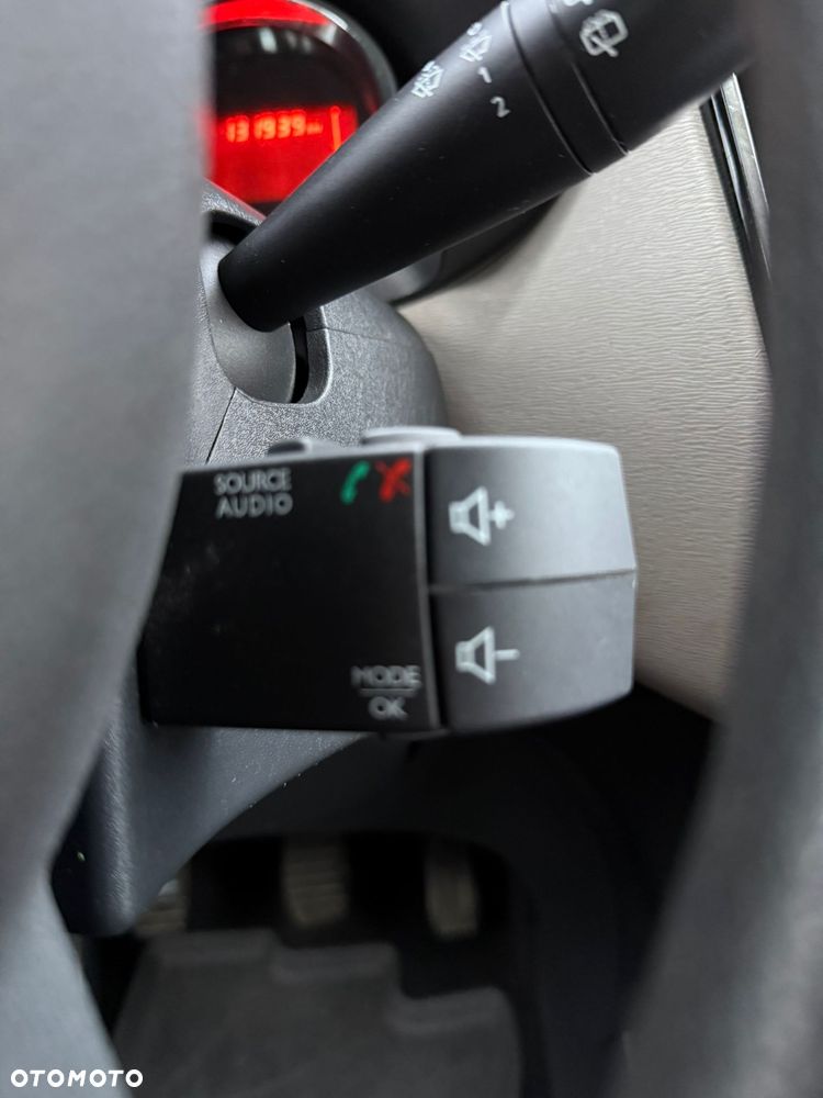 Dacia Lodgy - 15