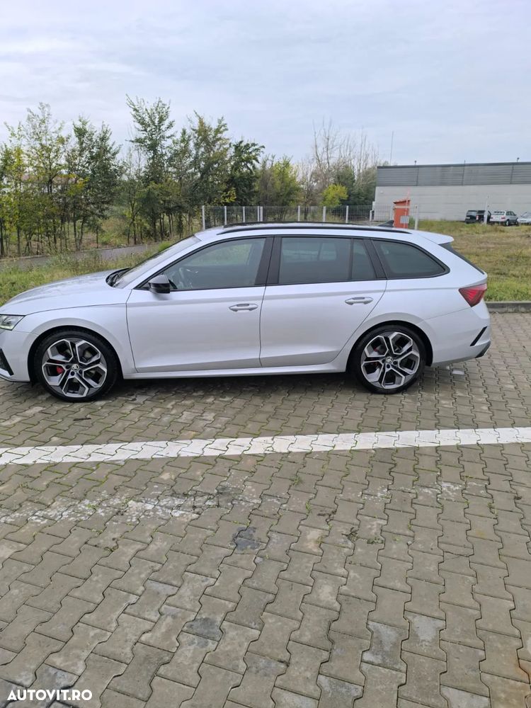 Skoda Octavia 2.0 TDI DSG RS - 4