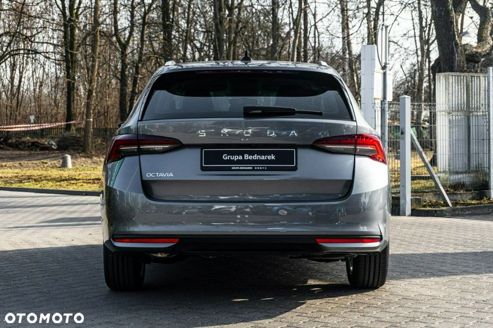 Skoda Octavia - 8