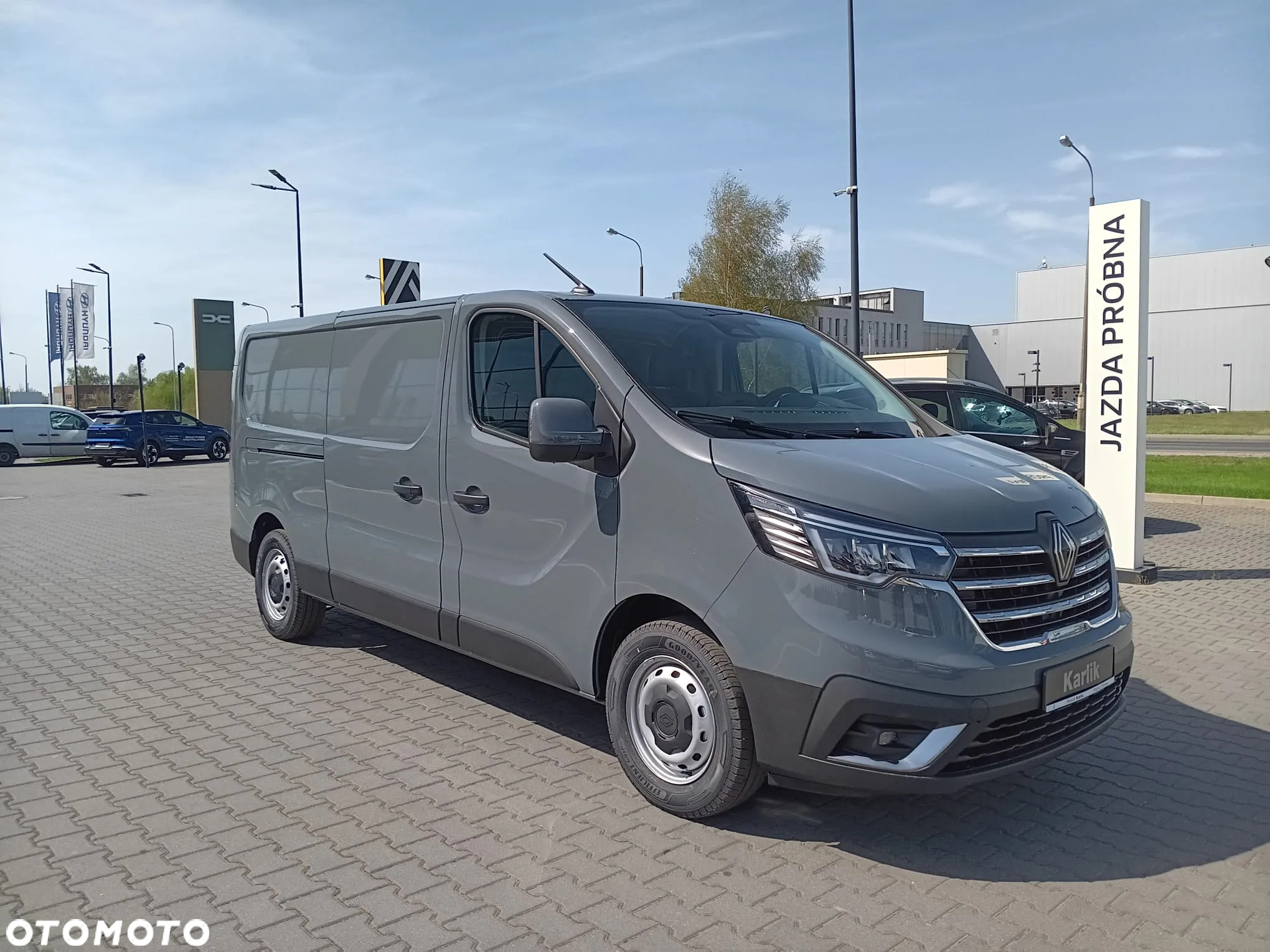 Renault Trafic Furgon L2H1 2.0dCi 130 KM - 5