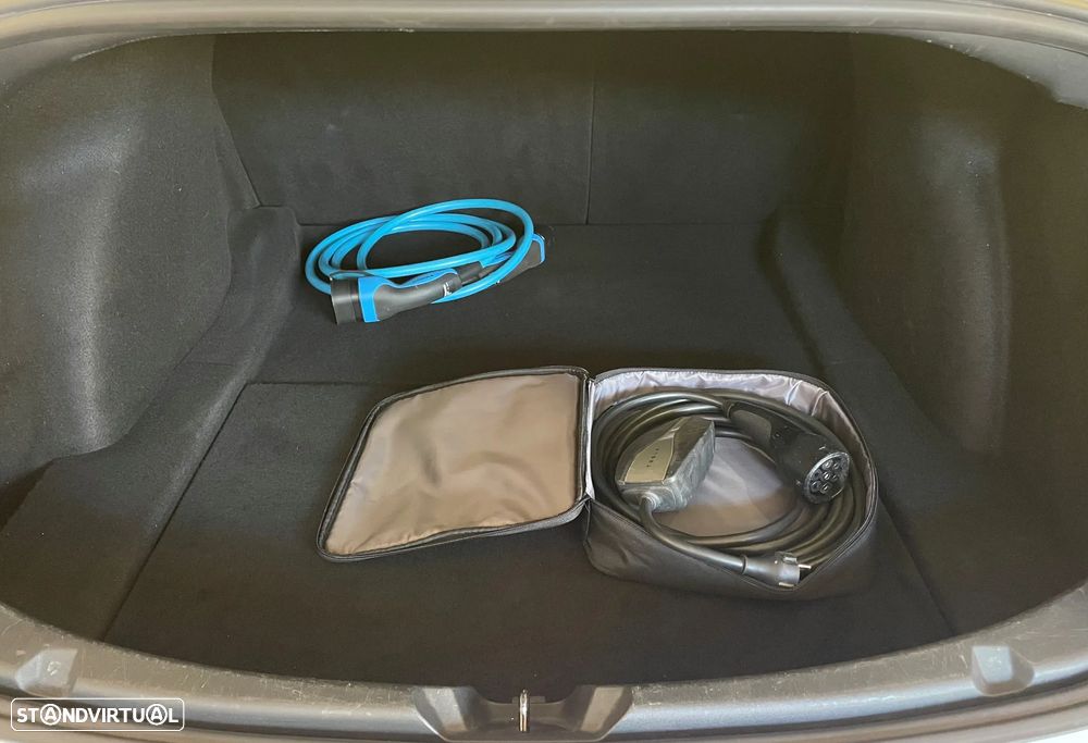 Tesla Model 3 Standard Range Plus RWD - 25