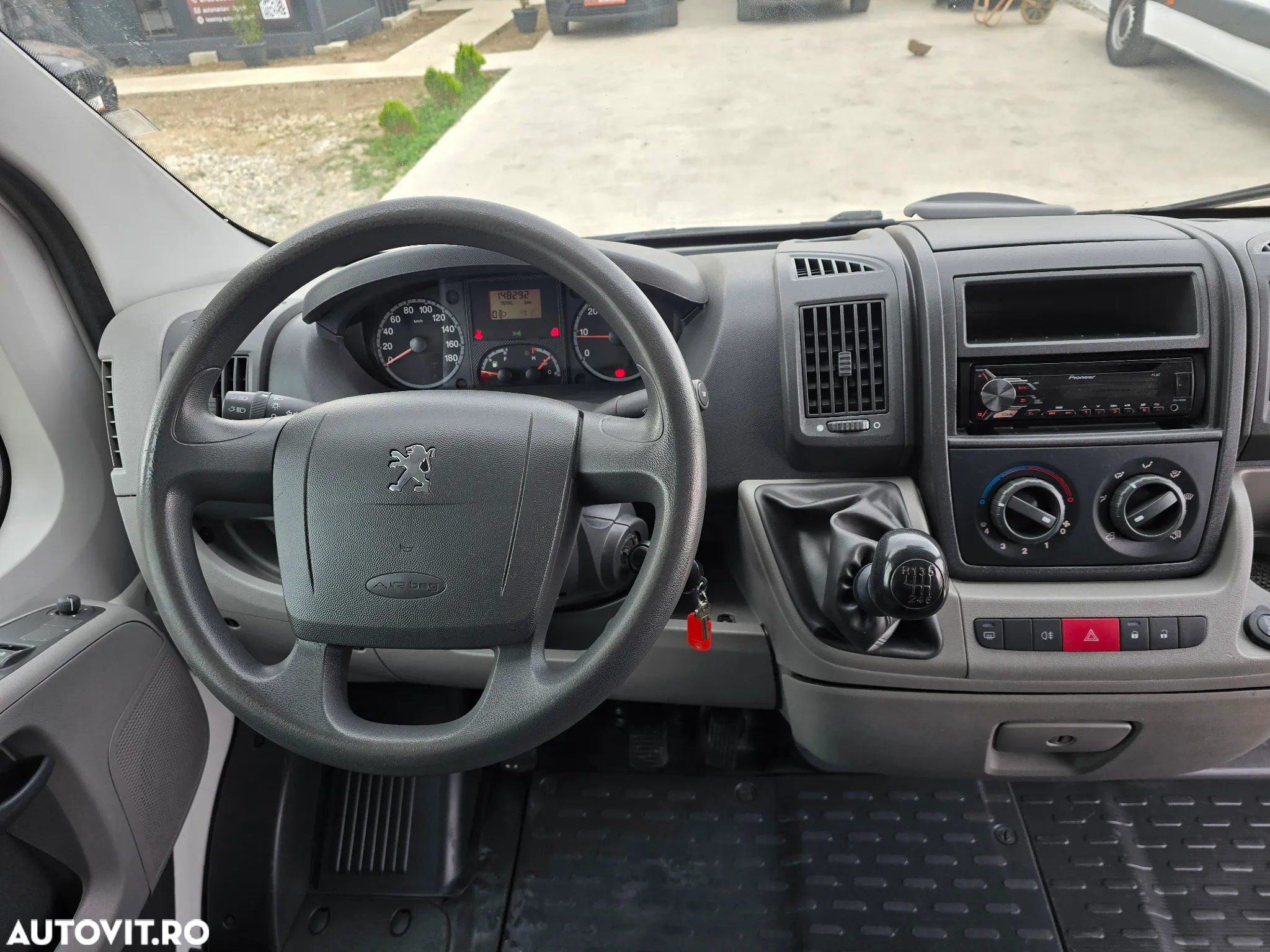 Peugeot Boxer KOFFER L=4.00m cu LIFT - 23