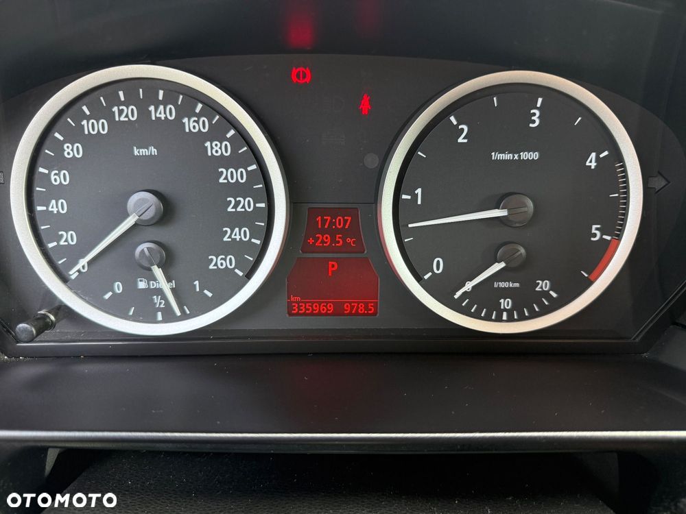 BMW Seria 5 - 19
