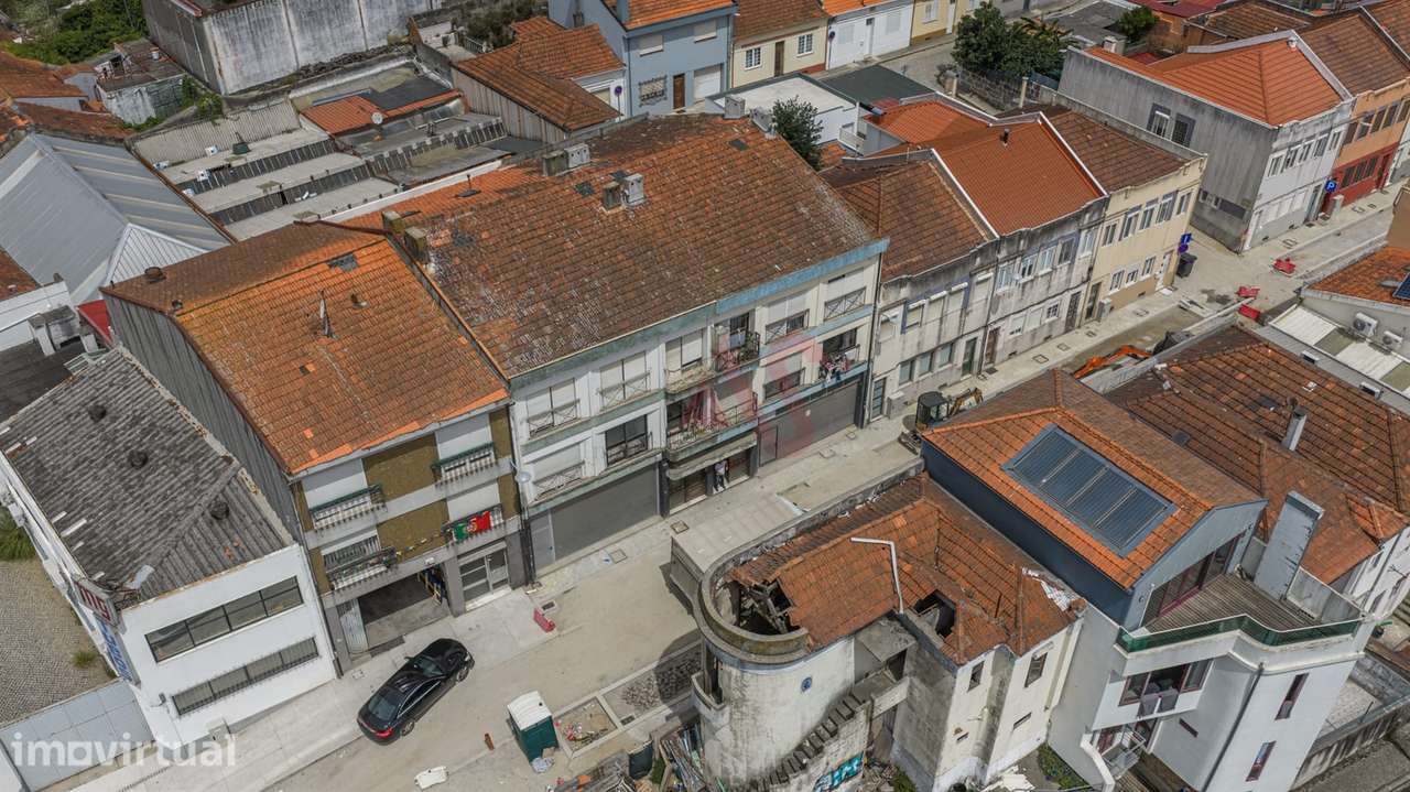 Apartamento T2 em Campanhã | Para remodelar | 215.000€ - Grande imagem: 2/15