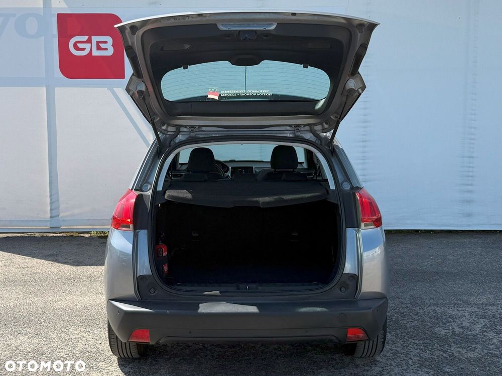 Peugeot 2008 1.2 Pure Tech Access EU6 - 27