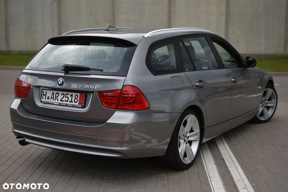 BMW Seria 3 - 8