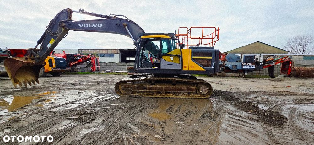 Volvo EC 300EL - 8