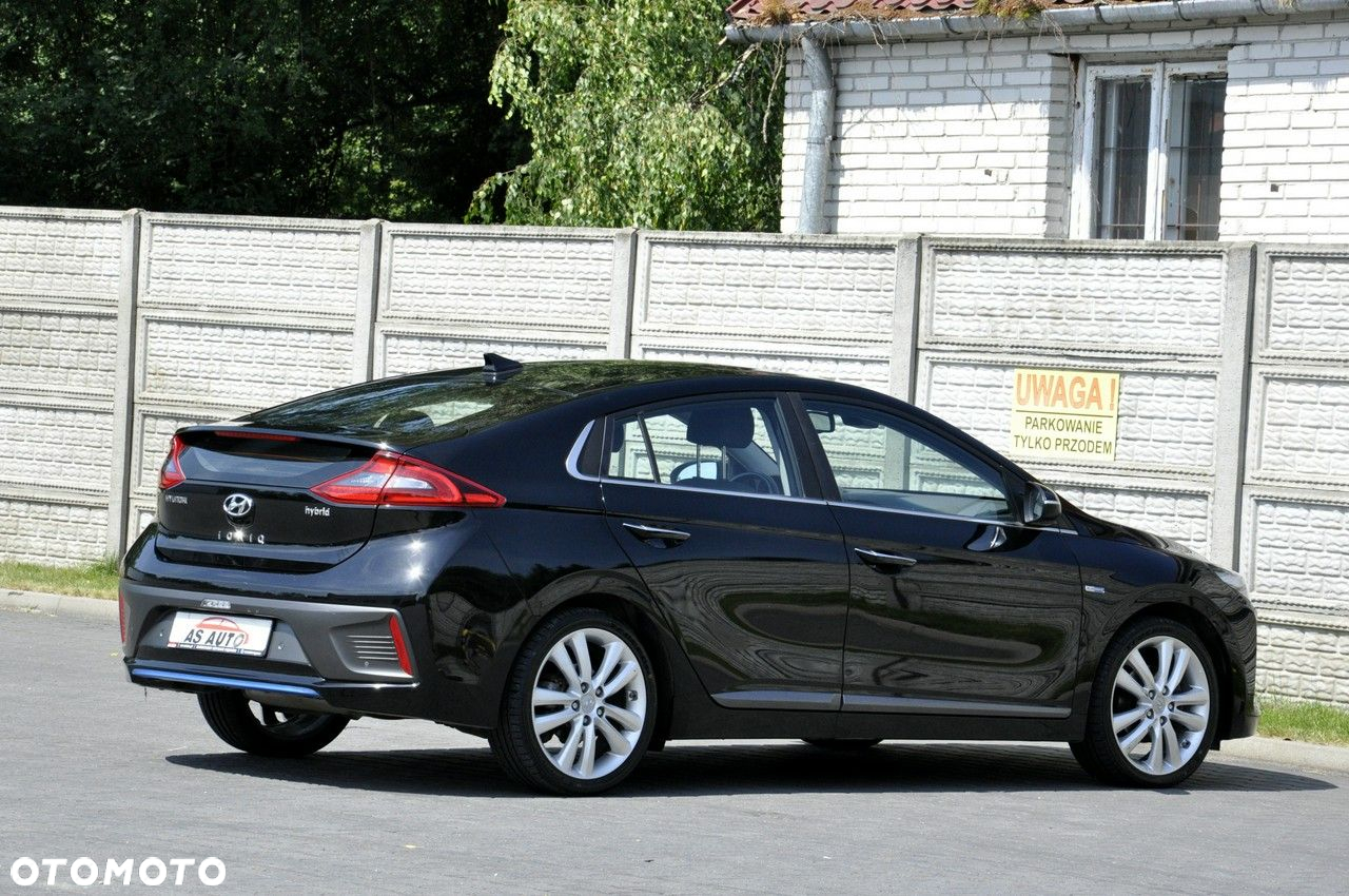 Hyundai IONIQ hybrid Premium - 33