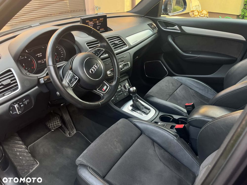 Audi Q3 2.0 TFSI Quattro S tronic - 6
