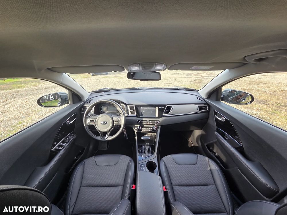 Kia Niro 1.6 GDI 2WD Aut. Vision - 6
