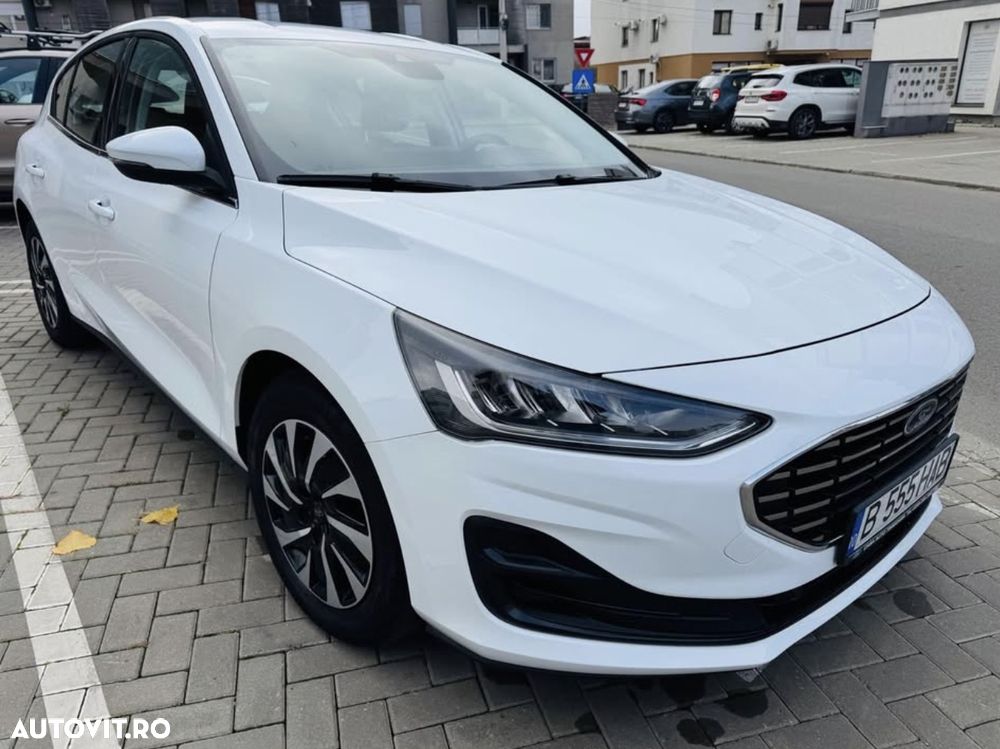 Ford Focus 1.0 EcoBoost Titanium - 1