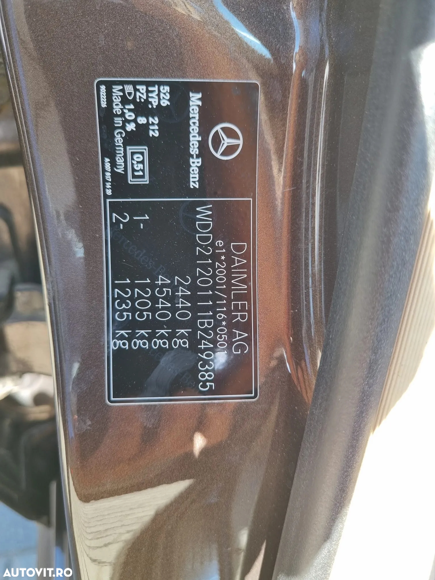 Mercedes-Benz E 220 BlueTEC 4MATIC - 29