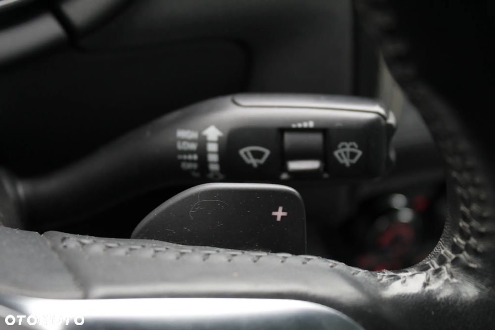 Audi TT Coupé 2.0 TFSI S tronic - 24