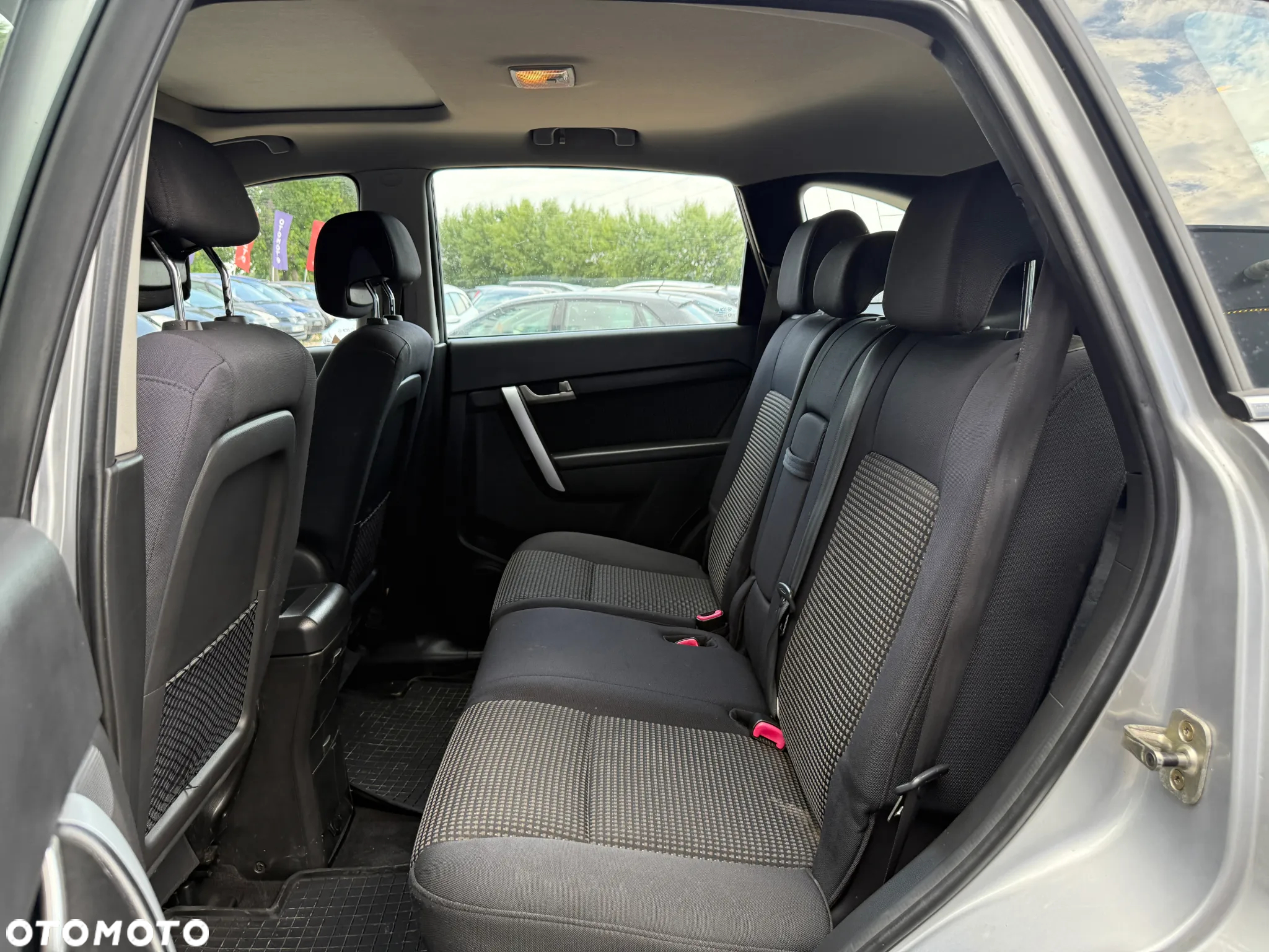 Chevrolet Captiva 2.4 2WD 7 Sitzer LS Family Edition - 26