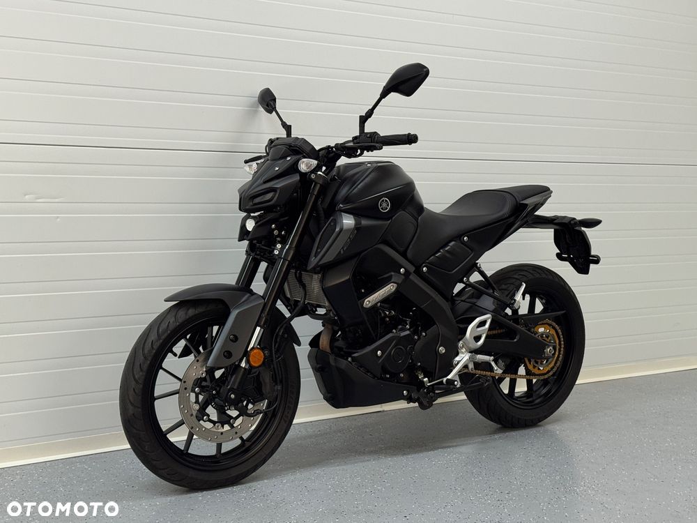 Yamaha MT - 12