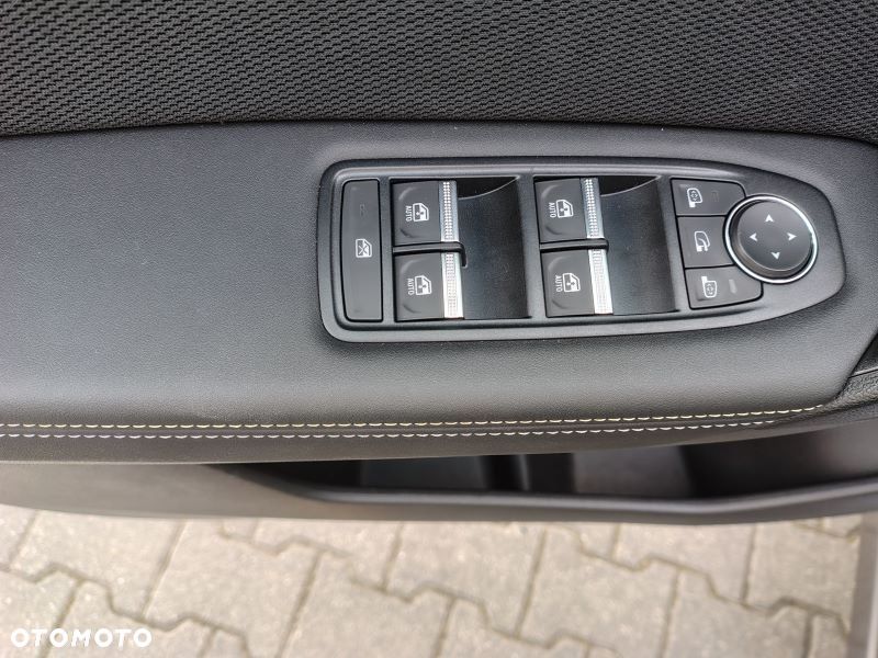 Renault Symbioz - 12