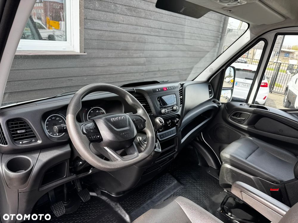 Iveco DAILY 35C16 C 16 - 16