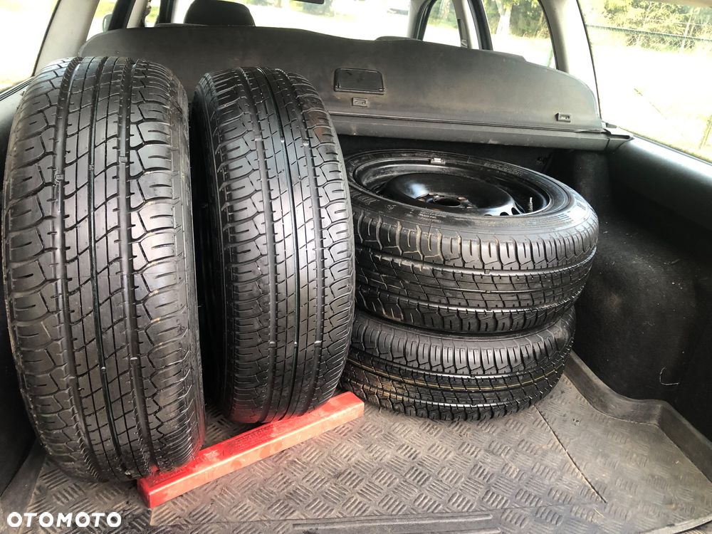 Volkswagen Passat - 13