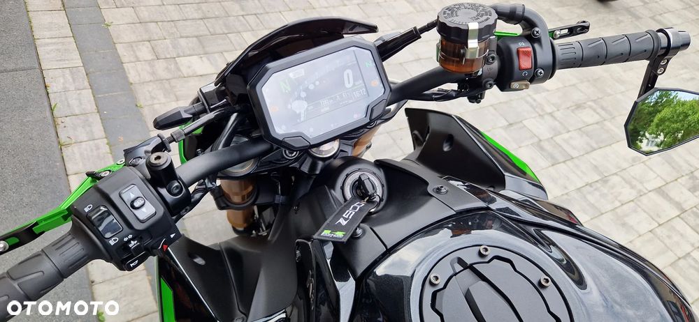 Kawasaki Z 900 - 15