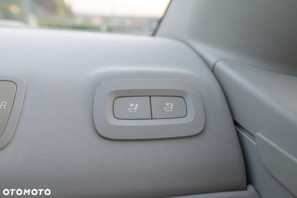 Volvo S90 T4 Momentum Pro - 15