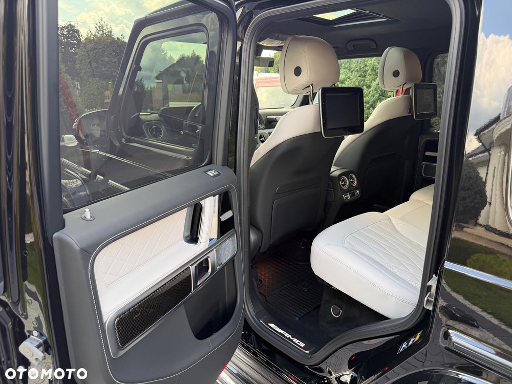 Mercedes-Benz Klasa G AMG 63 Stronger Than Time Edition - 19