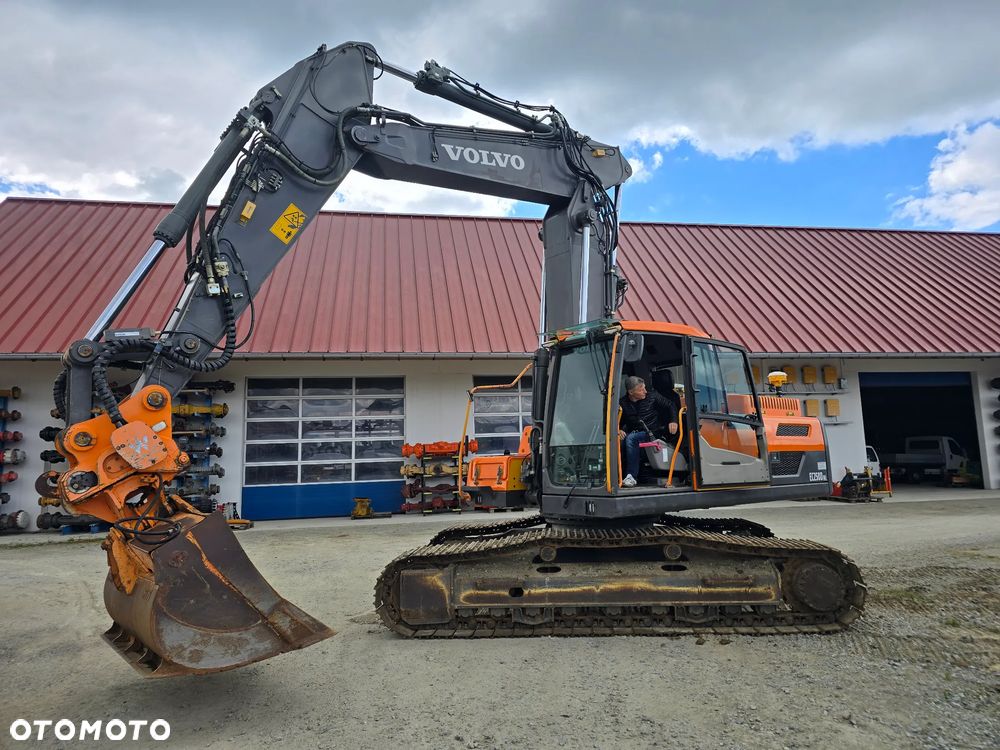 Volvo EC250DNL - 26