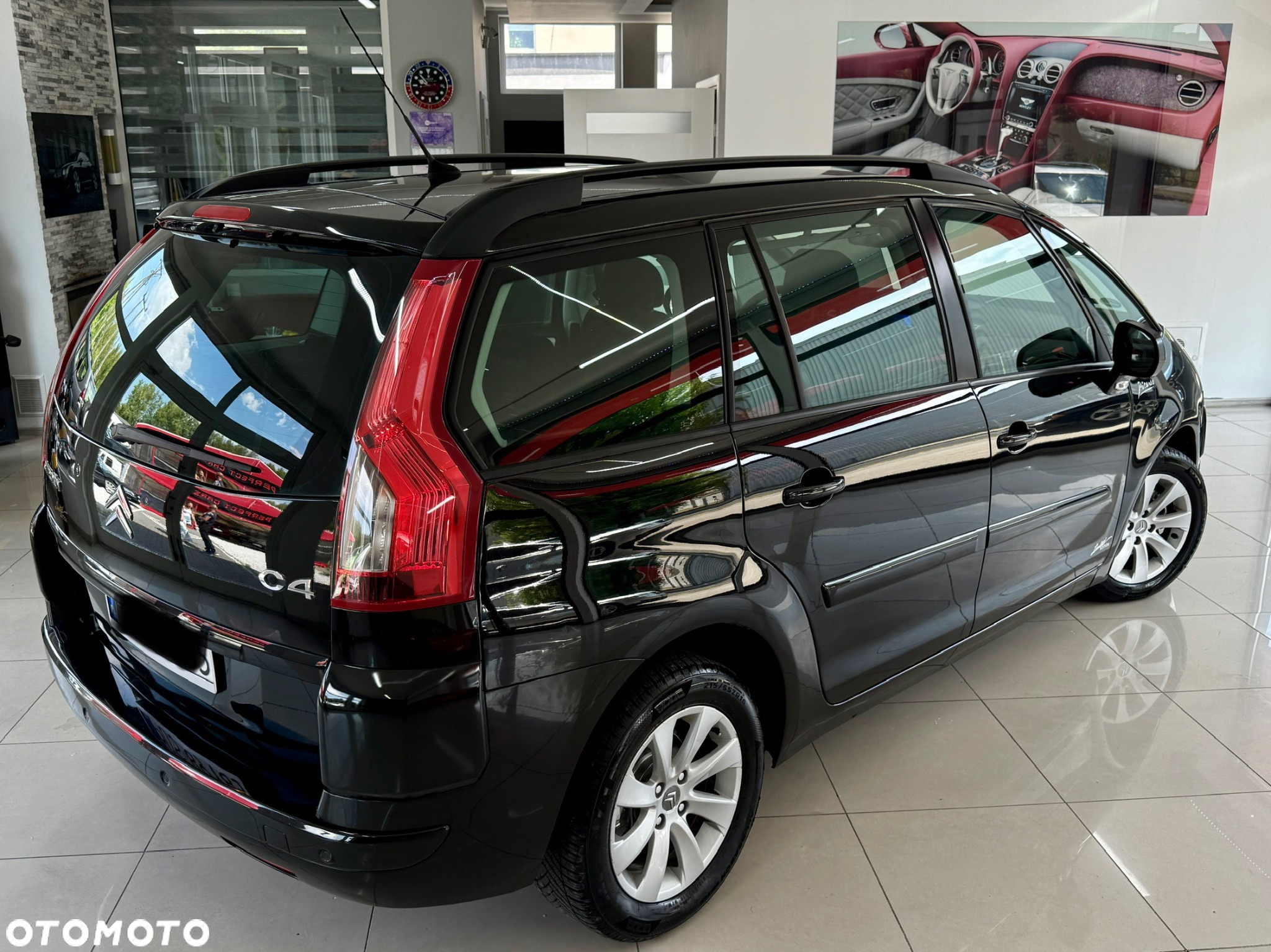 Citroën C4 Grand Picasso 1.6 HDi FAP EGS6 Exclusive - 34