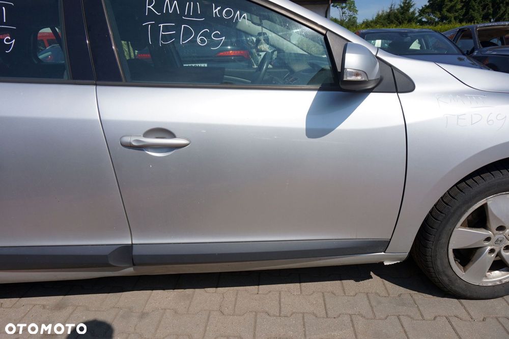DRZWI PRZEDNIE PRAWE MEGANE III PH2 LIFT KOMBI TED69  SREBRNY RENAULT 2010-2013 - 2
