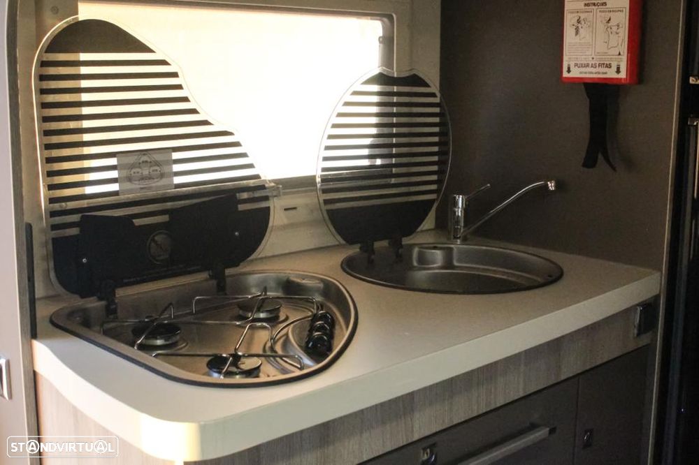Ford Trigano Chausson - 11