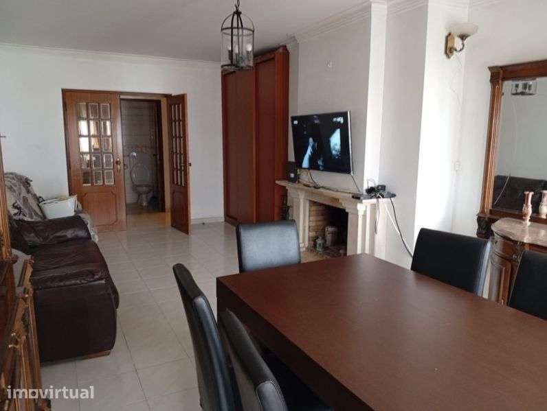 Apartamento Santa Iria de Azoia t3 - Grande imagem: 2/12