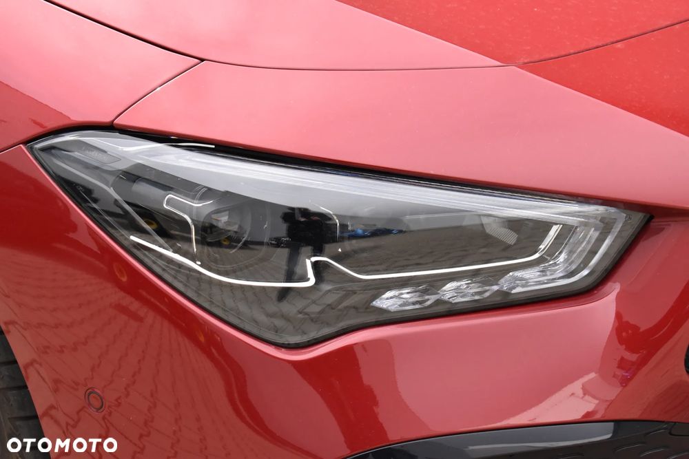 Mercedes-Benz CLA 220 AMG Line 7G-DCT - 9