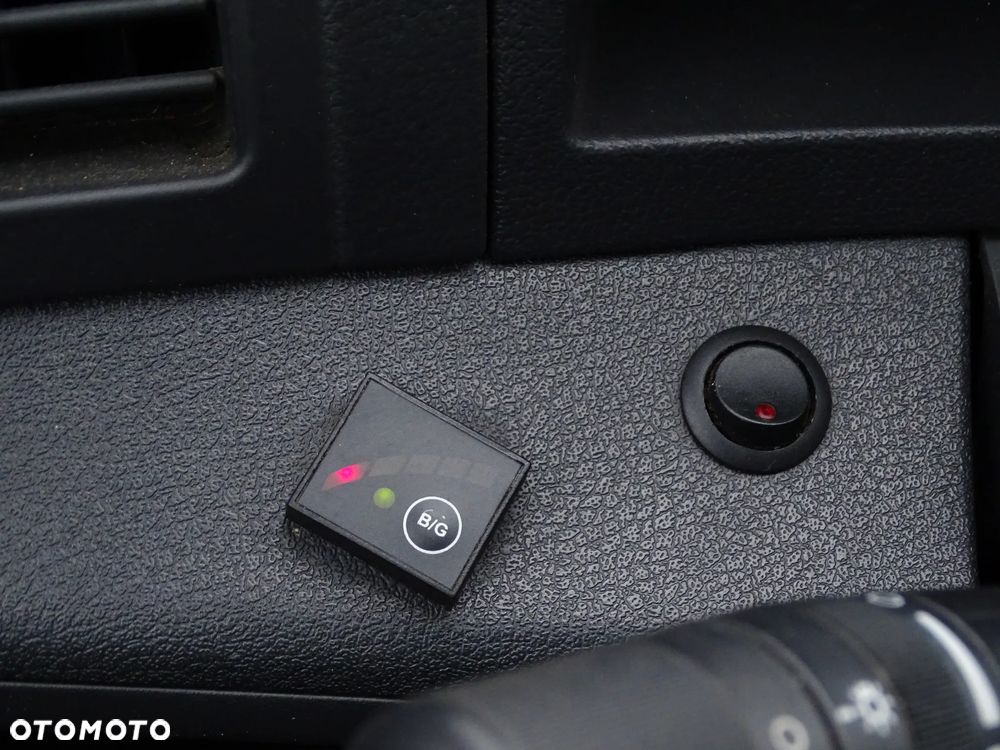 Jeep Grand Cherokee - 8