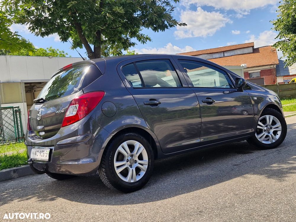 Opel Corsa 1.3 CDTI DPF Color Elegance - 4