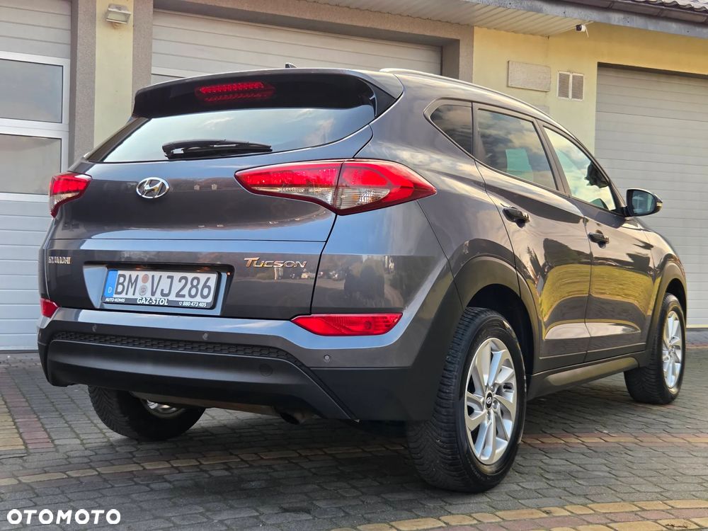 Hyundai Tucson blue 1.6 GDi 2WD Passion - 9