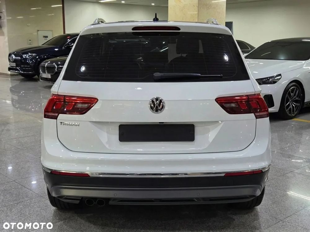 Volkswagen Tiguan - 3