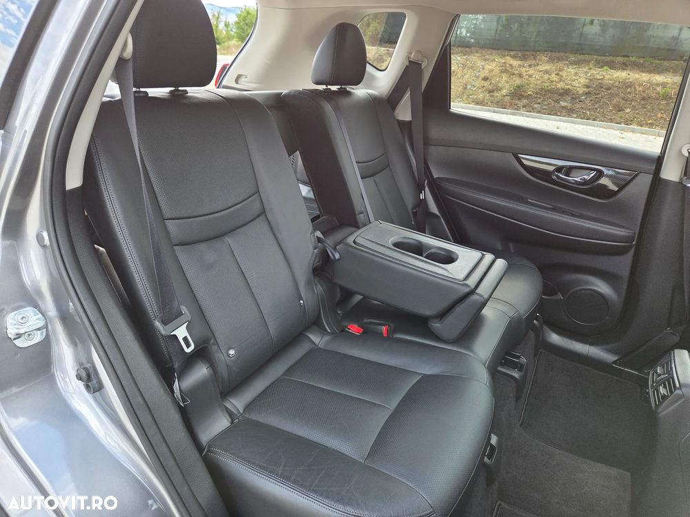 Nissan X-Trail 2.0D XTRONIC Start/Stop 4x4-i Tekna - 17