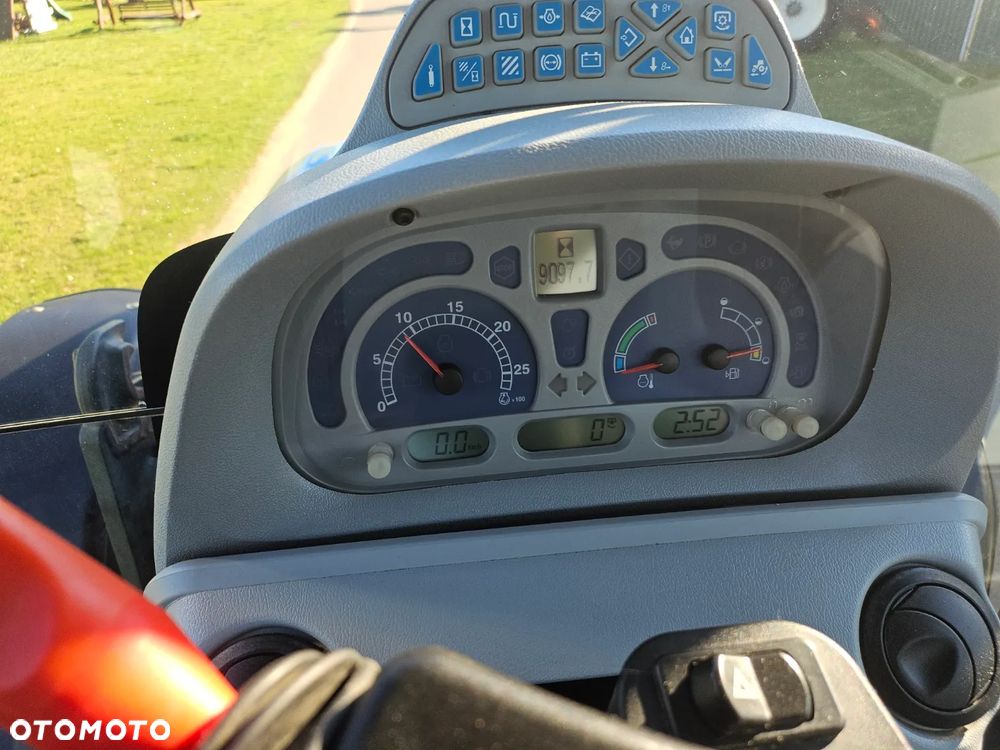 New Holland T6070 ELITE - 16