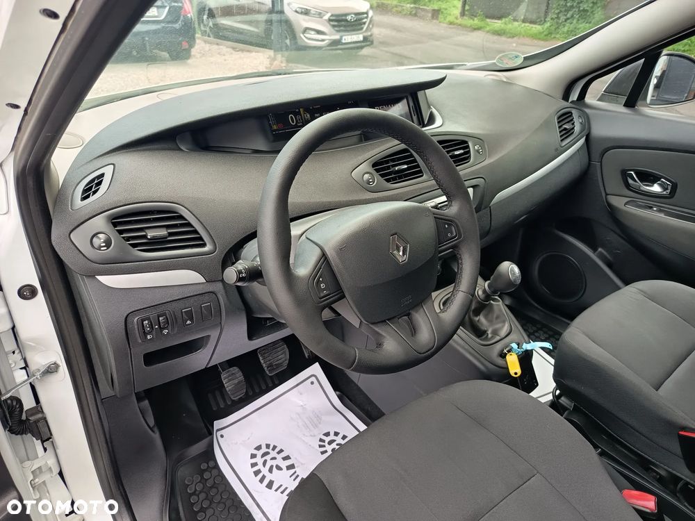 Renault Scenic 1.6 16V 110 TomTom Edition - 13