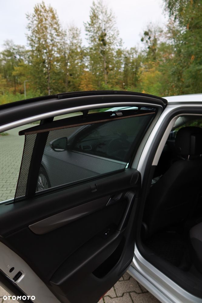 Volkswagen Passat 1.4 TSI Trendline DSG - 20