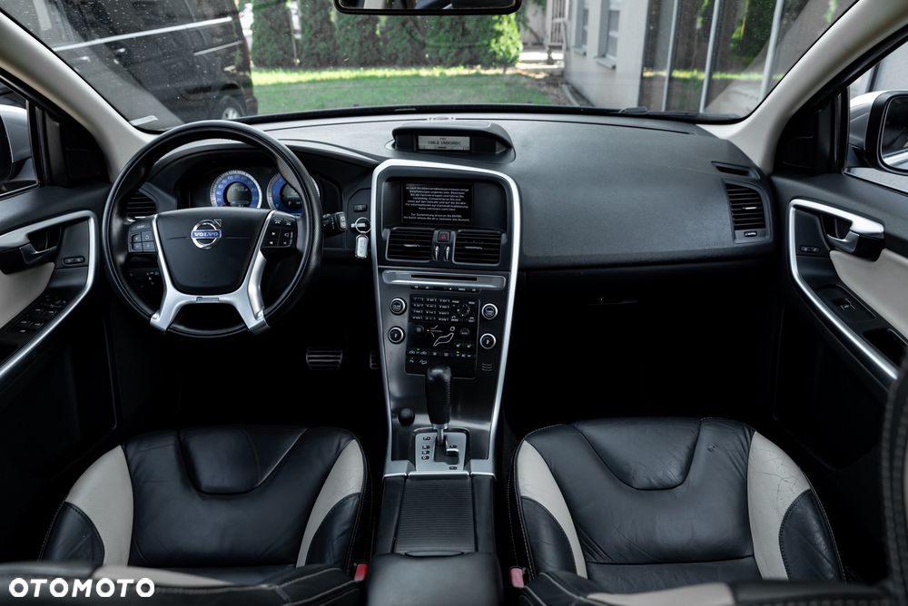 Volvo XC 60 D3 AWD Summum - 26