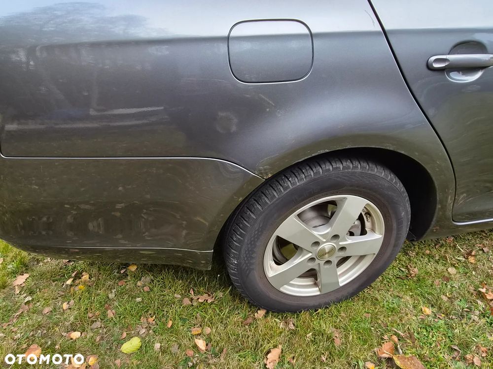 Volkswagen Jetta 2.5 - 8
