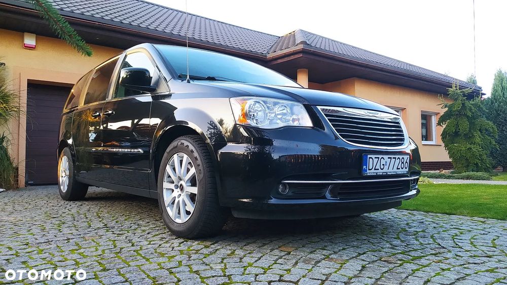Chrysler Town & Country 3.6 Touring - 4
