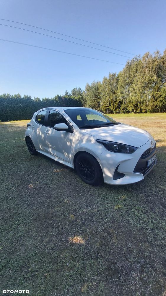 Toyota Yaris Hybrid 1.5 Active - 1