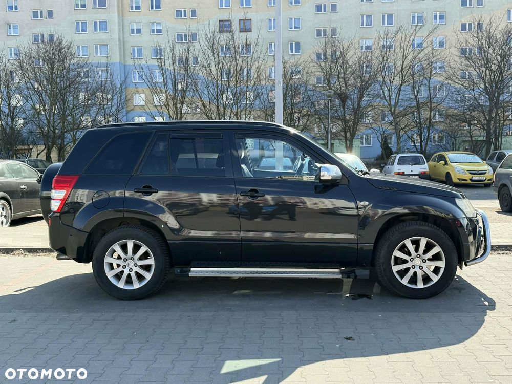 Suzuki Grand Vitara 2.0 - 2