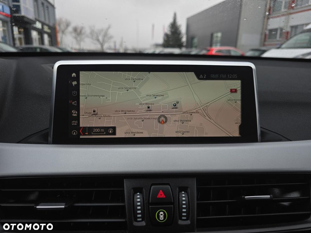 BMW X1 sDrive16d - 18
