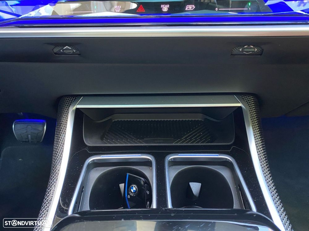 BMW 760 M760e xDrive - 18