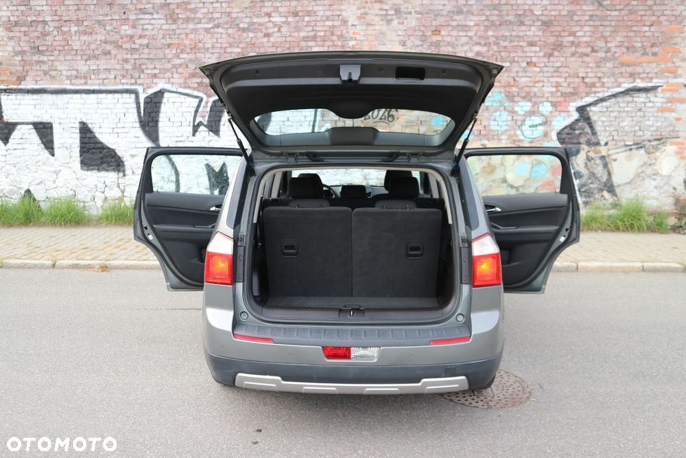 Chevrolet Orlando 1.8 LT+ - 32