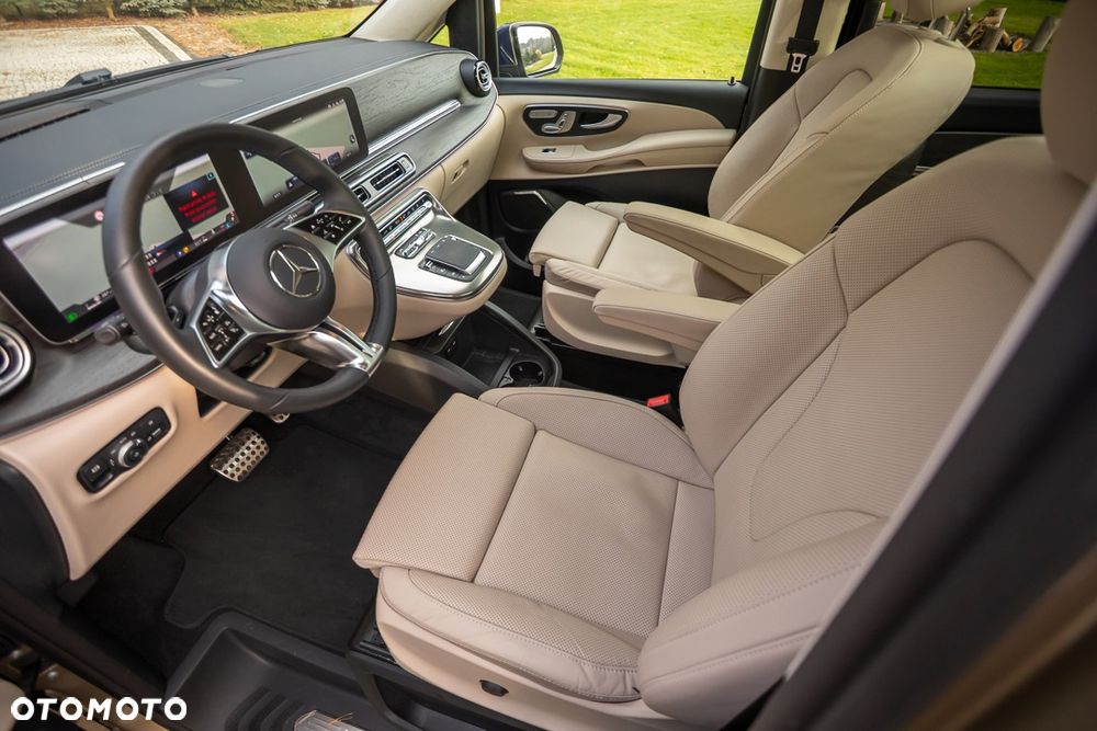 Mercedes-Benz Klasa V 300 d 4-Matic 9G-Tronic Exclusive (d³ugi) - 19